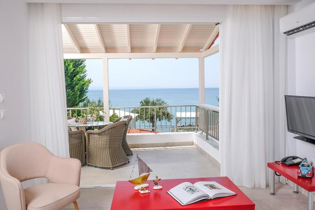 Acrotel Athena Villa Elia Nikitis Exteriör bild
