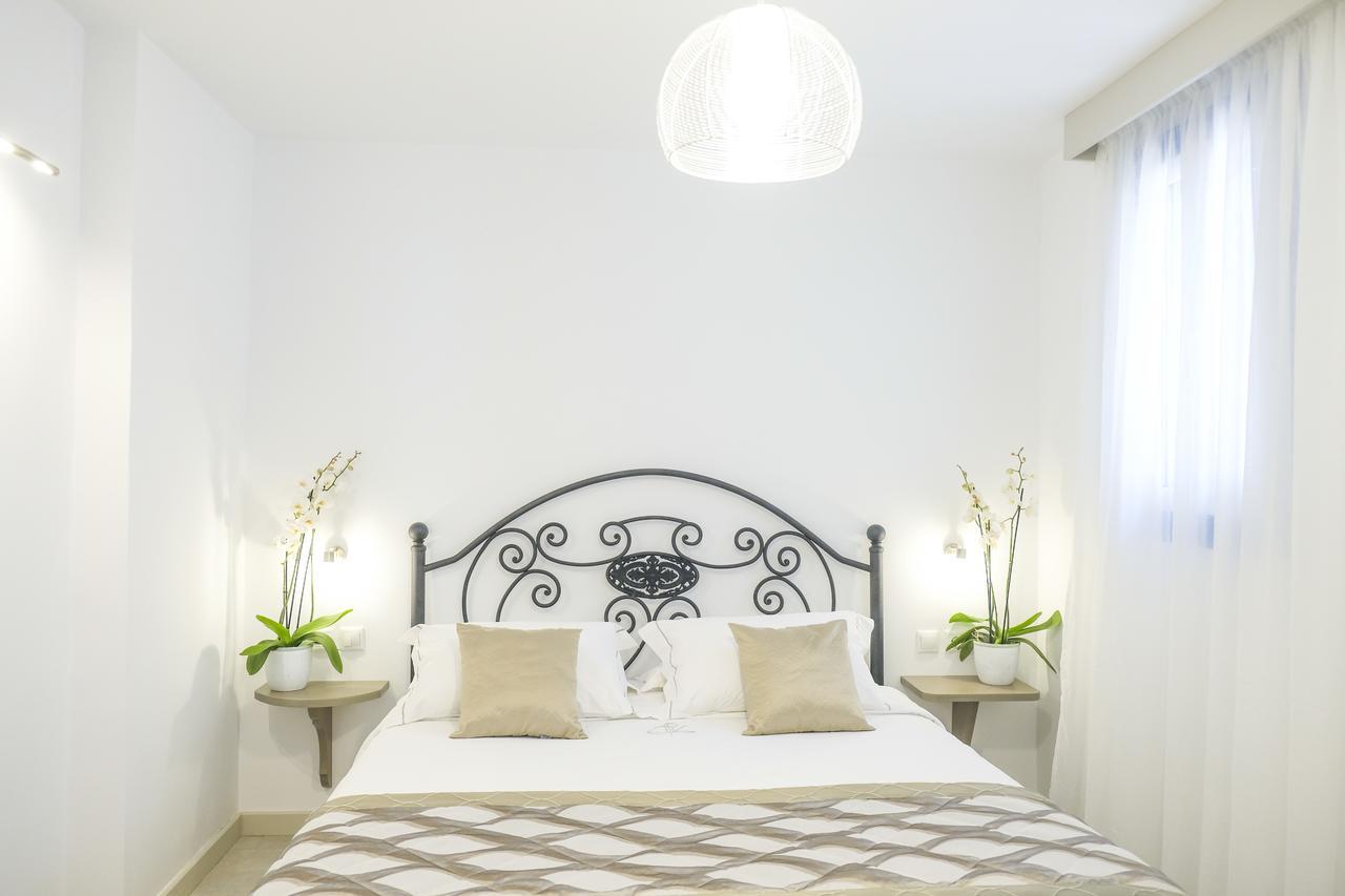 Acrotel Athena Villa Elia Nikitis Exteriör bild