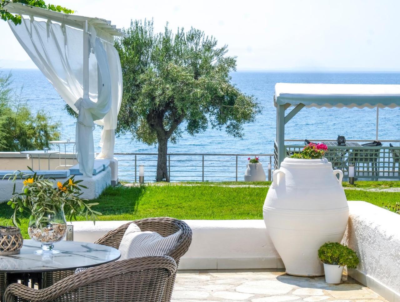 Acrotel Athena Villa Elia Nikitis Exteriör bild