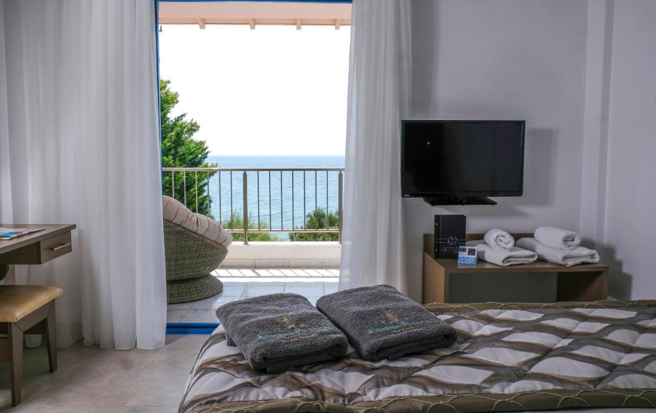 Acrotel Athena Villa Elia Nikitis Exteriör bild
