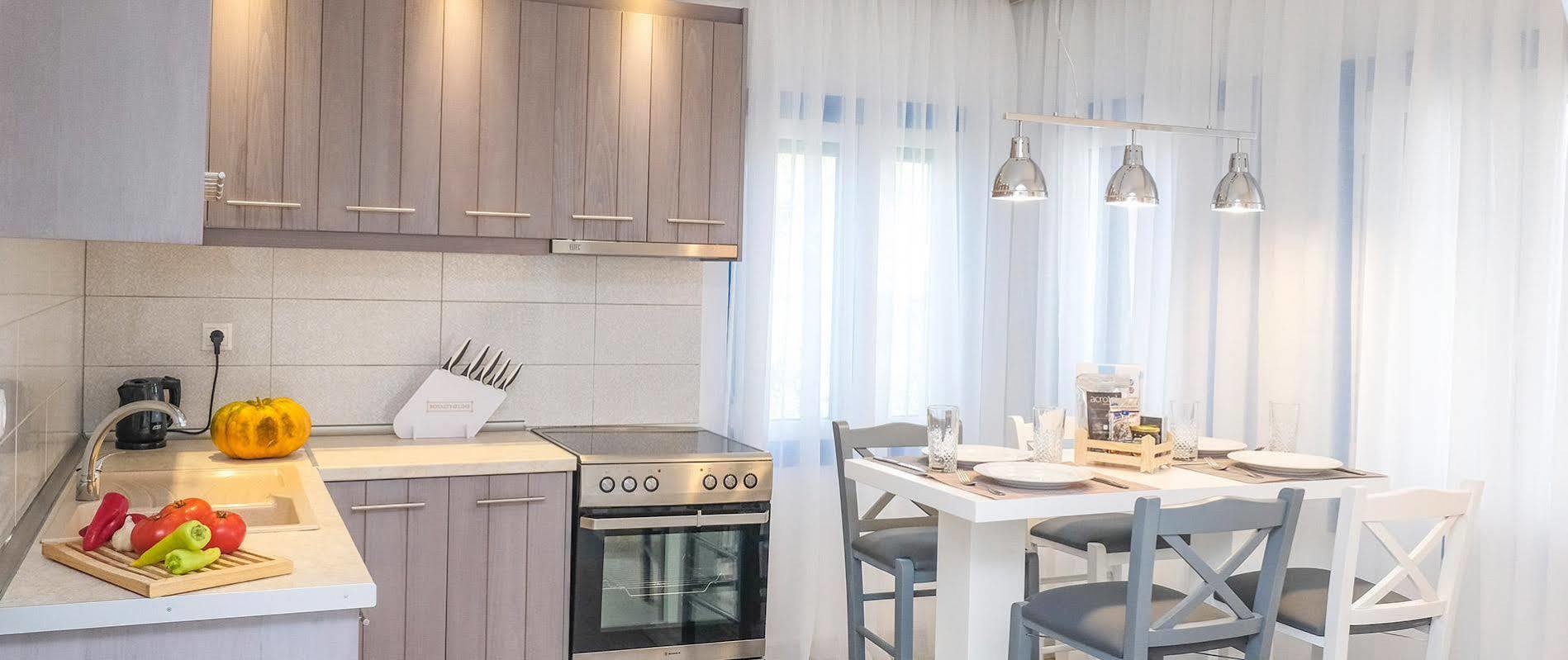 Acrotel Athena Villa Elia Nikitis Exteriör bild